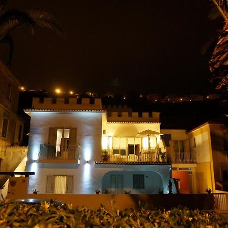 Villino Erminia - Seaside Art b&b Pizzo  Esterno foto